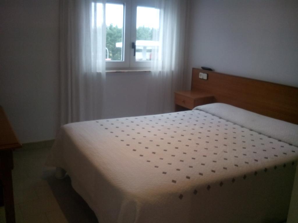 Hostal Chiquin Tapia De Casariego Bagian luar foto